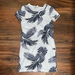 SOLD- Palm tree tshirt dress